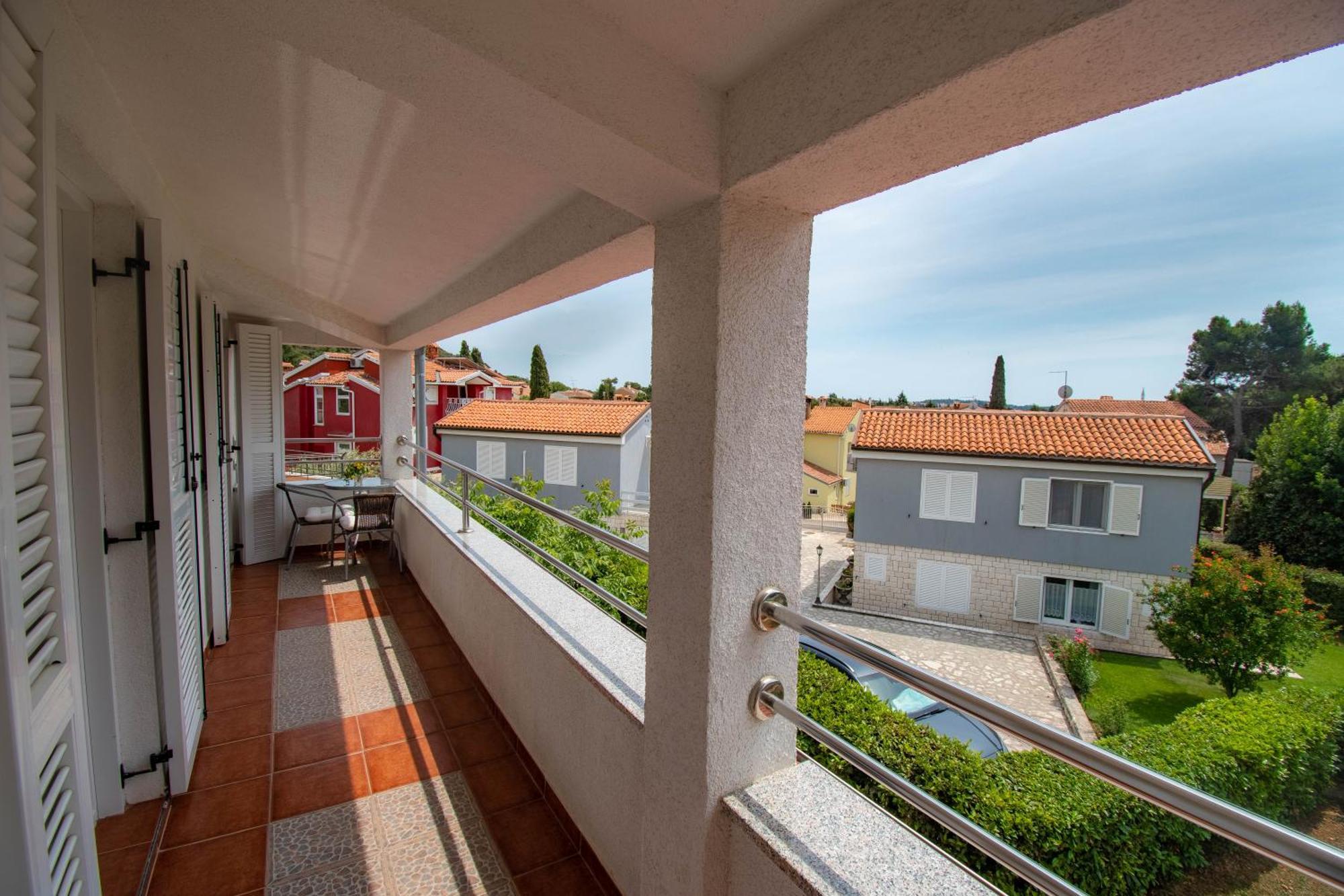 Apartments Betty Borik Rovinj Exterior foto