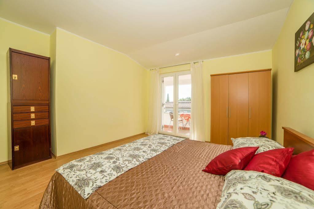 Apartments Betty Borik Rovinj Exterior foto